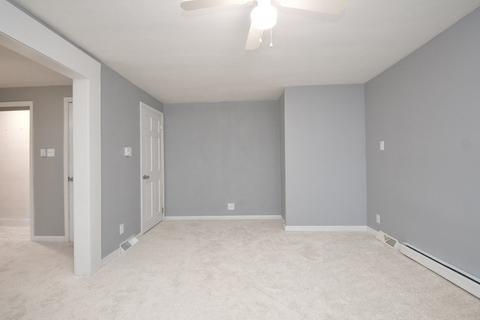222 Cabinet St, Springfield, MA 01129 photo 17