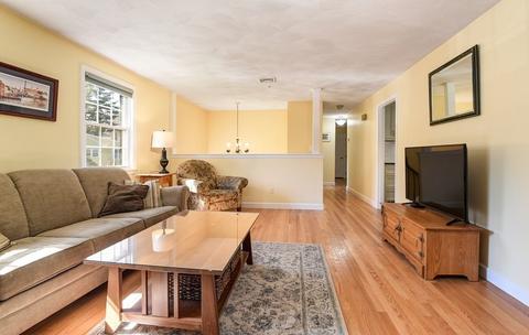 96 Canterbury Ln, Needham, MA 02492 photo 12
