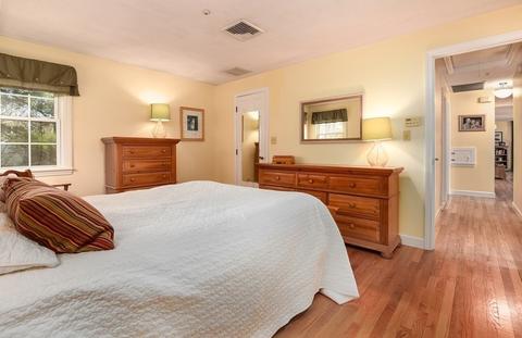 96 Canterbury Ln, Needham, MA 02492 photo 23
