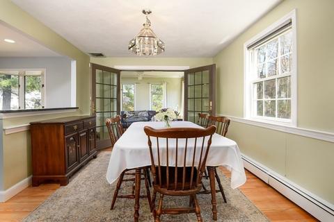 96 Canterbury Ln, Needham, MA 02492 photo 8