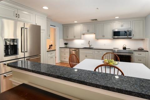 96 Canterbury Ln, Needham, MA 02492 photo 4