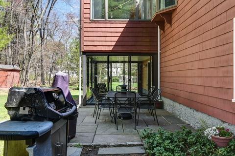96 Canterbury Ln, Needham, MA 02492 photo 36