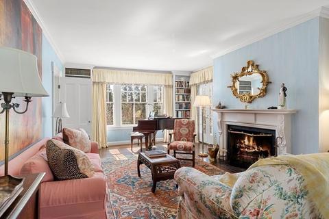 82 West, Beverly, MA 01915 photo 6