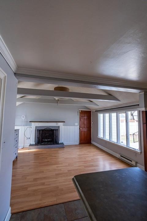 102 Frontenac St, Chicopee, MA 01020 photo 7