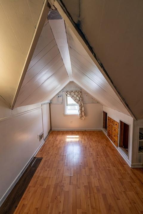 102 Frontenac St, Chicopee, MA 01020 photo 18