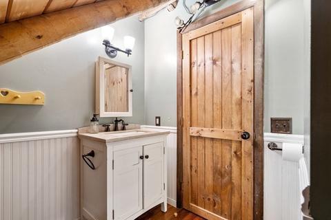 43 Cider Mill Ln, Upton, MA 01568 photo 17
