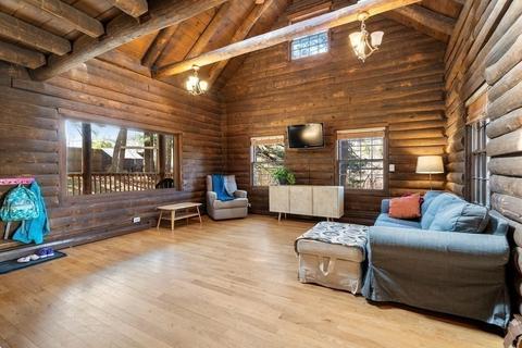 43 Cider Mill Ln, Upton, MA 01568 photo 9