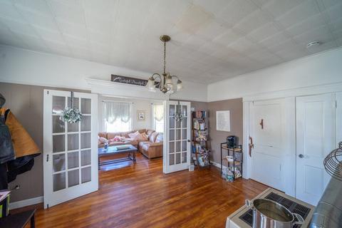 29 Eaton St, Fall River, MA 02723 photo 39
