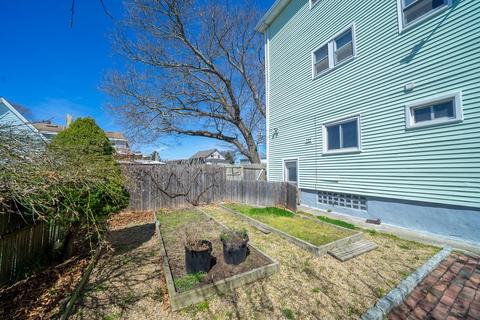 29 Eaton St, Fall River, MA 02723 photo 9