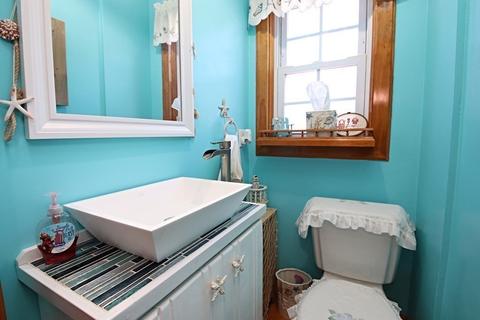 5 Edison St, Saugus, MA 01906 photo 17