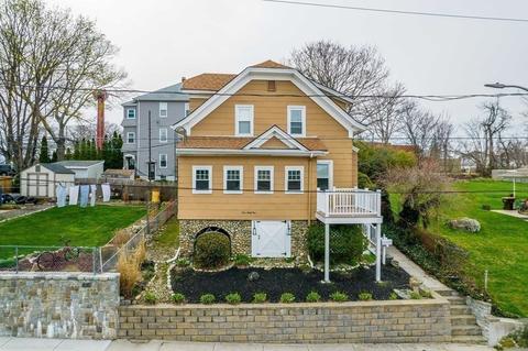 141 Huard St, Fall River, MA 02721 photo 1