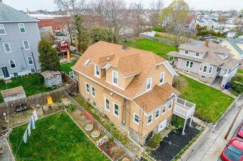 141 Huard St, Fall River, MA 02721 photo 3