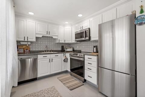 37 Waterside Rd #B, Marblehead, MA 01945 photo 8