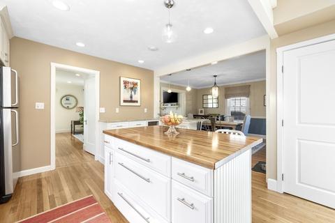 15 Pickwick Rd, Marblehead, MA 01945 photo 8