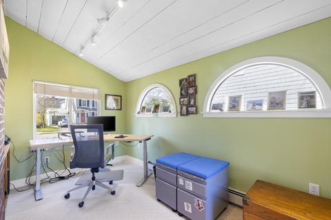 15 Pickwick Rd, Marblehead, MA 01945 photo 11
