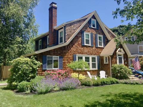 15 Pickwick Rd, Marblehead, MA 01945 photo 1