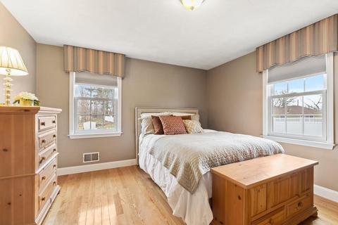 3 Patrick Cir, Stoneham, MA 02180 photo 18