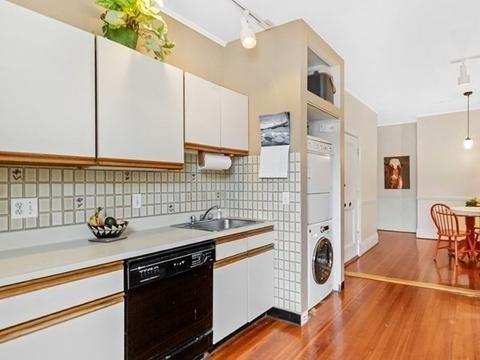 8 Euston St #5, Brookline, MA 02446 photo 11