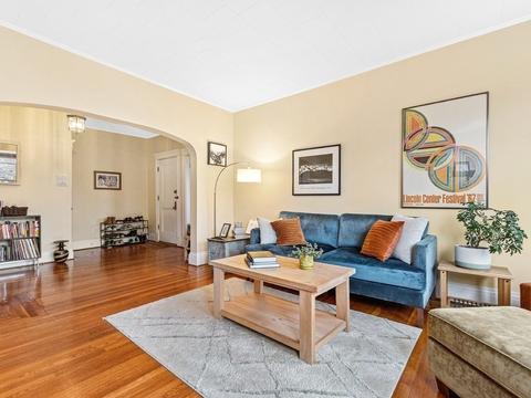 8 Euston St #5, Brookline, MA 02446 photo 3