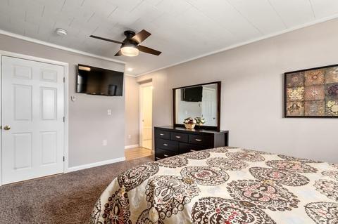 6 Davis Rd, Hudson, MA 01749 photo 12