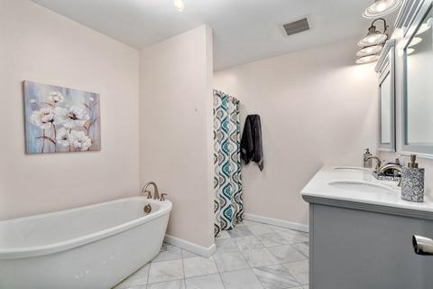 6 Davis Rd, Hudson, MA 01749 photo 13