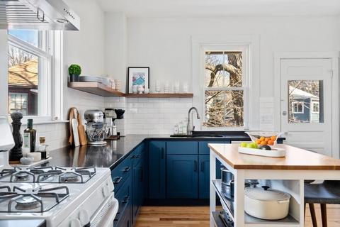 60 Chestnut St #2, Brookline, MA 02445 photo 5