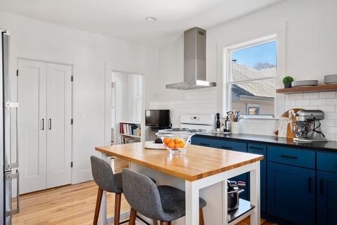 60 Chestnut St #2, Brookline, MA 02445 photo 6