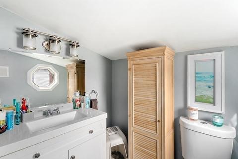 155 Onset Ave, Wareham, MA 02558 photo 10
