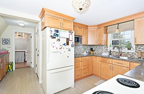 12 Brodeur Ave, Webster, MA 01570 photo 23