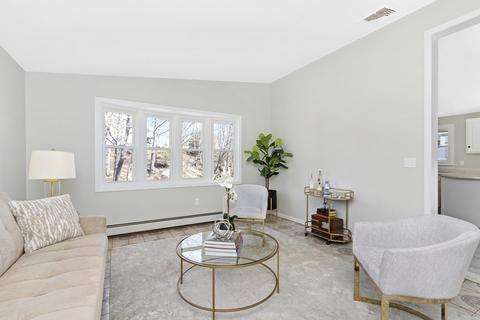 19 Cedarcrest Rd, Salem, MA 01970 photo 4