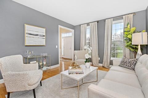 21 Howarth Dr, Upton, MA 01568 photo 8