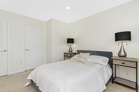 21 Howarth Dr, Upton, MA 01568 photo 28