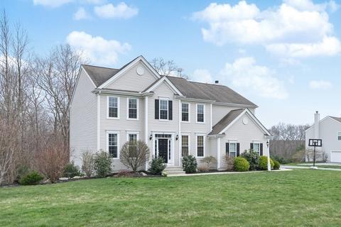 21 Howarth Dr, Upton, MA 01568 photo 35