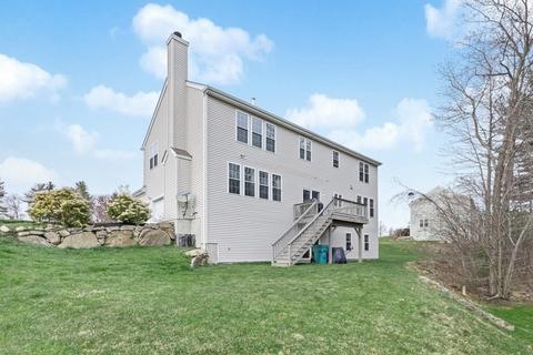21 Howarth Dr, Upton, MA 01568 photo 36