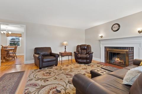 122 Collins St, Danvers, MA 01923 photo 15