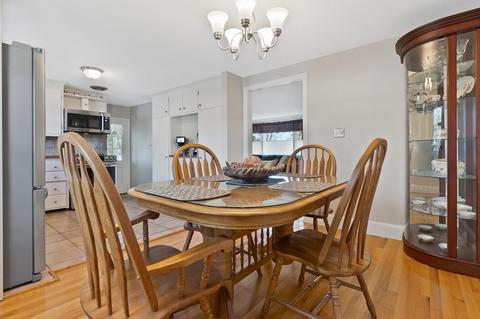 122 Collins St, Danvers, MA 01923 photo 8
