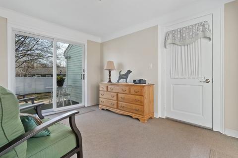 122 Collins St, Danvers, MA 01923 photo 3