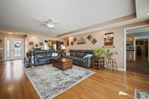 21 Mark Ave, Webster, MA 01570 photo 17