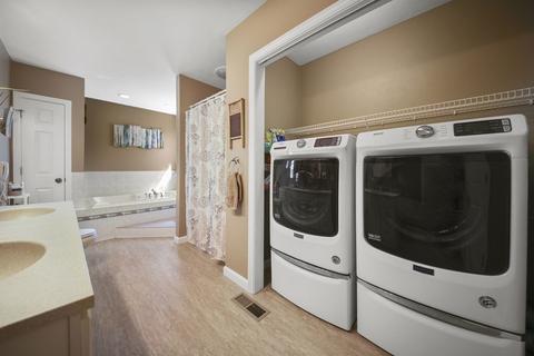 21 Mark Ave, Webster, MA 01570 photo 29