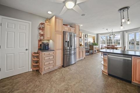 21 Mark Ave, Webster, MA 01570 photo 23