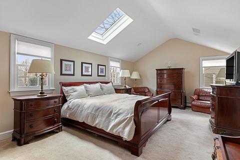 135 Lindbergh Ave, Needham, MA 02494 photo 10