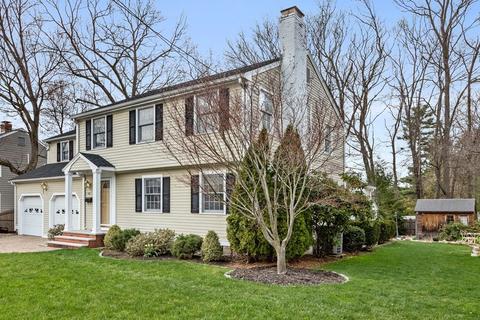 135 Lindbergh Ave, Needham, MA 02494 photo 21