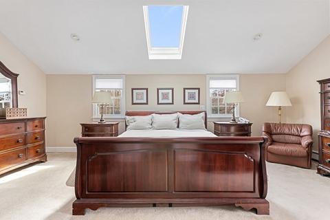 135 Lindbergh Ave, Needham, MA 02494 photo 11