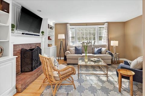 4 Winthrop Rd, Hingham, MA 02043 photo 4