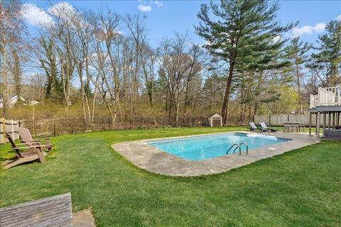 4 Winthrop Rd, Hingham, MA 02043 photo 25