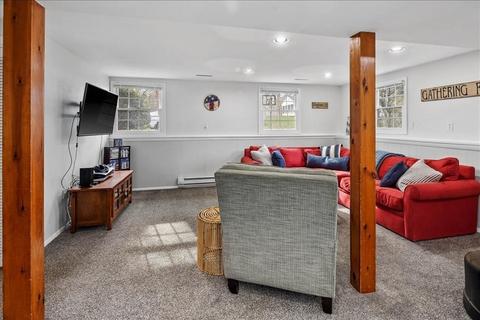 4 Winthrop Rd, Hingham, MA 02043 photo 18