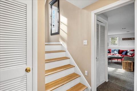 4 Winthrop Rd, Hingham, MA 02043 photo 17