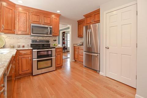 9 Walnut Hill Rd, Millis, MA 02054 photo 16