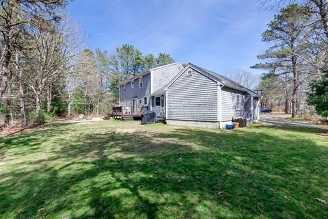 13 Chicory Cir, Mashpee, MA 02649 photo 19
