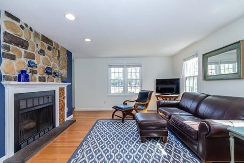 13 Chicory Cir, Mashpee, MA 02649 photo 8